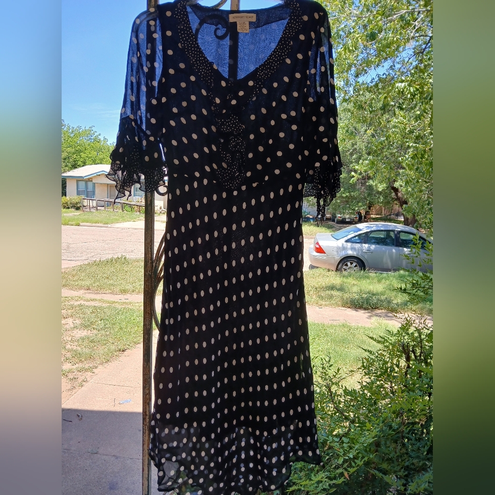 Newport News Black and White Polka Dot Long Sleeve Dress